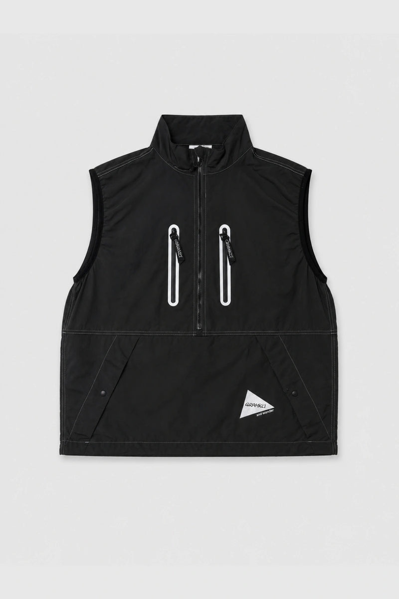 Gramicci × and wander Technical Utility V